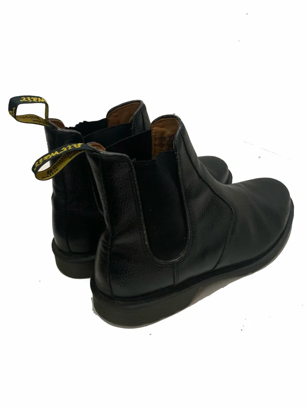 10 / Dr Martens victor leather chelsea boot